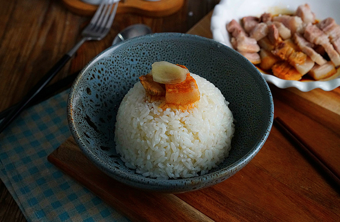 五花肉燜飯